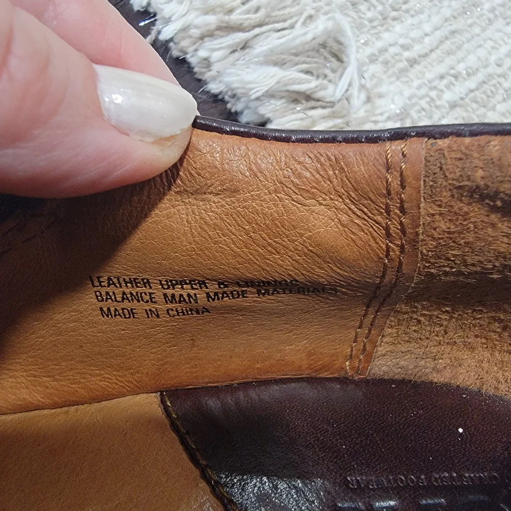 Born elegant leather
